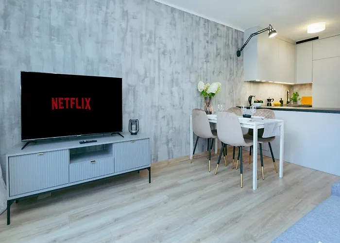 Chlodna 11 - 6 Os - Better Apartment *