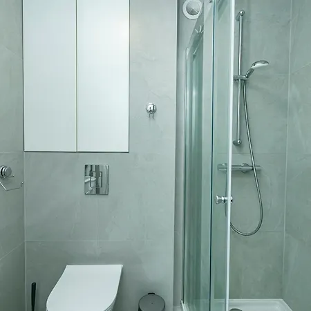 Chlodna 11 - 6 Os - Better Apartment *